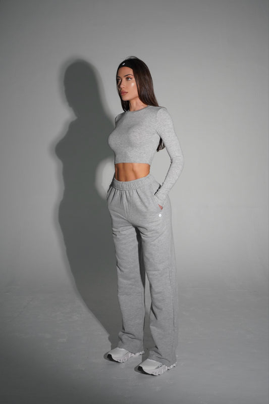 Gray performance long sleeve top